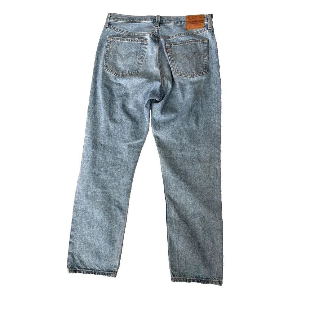 Levi’s 501 Jeans Mens 29x28 Distressed Light Blue